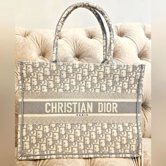 NEW DIOR Medium Book Tote Ecru and Gray Dior Oblique Embroidery - Picture 1 of 7